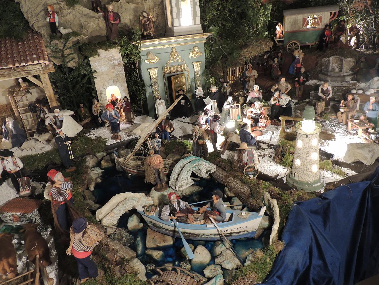 12 La Creche.JPG -           